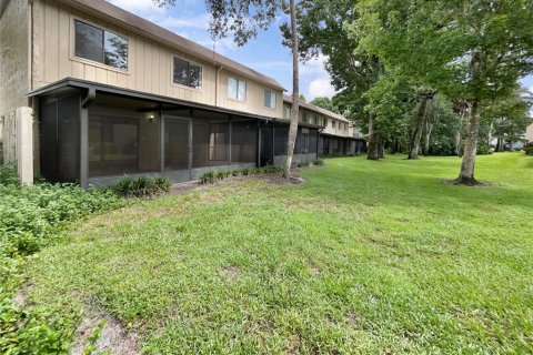 Townhouse in Winter Springs, Florida 3 bedrooms, 130.06 sq.m. № 1366482 - photo 15