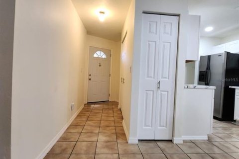 Duplex in Ocala, Florida 2 bedrooms, 106 sq.m. № 1400983 - photo 27