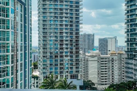 Condominio en venta en Miami, Florida, 2 dormitorios, 101.08 m2 № 1151312 - foto 5