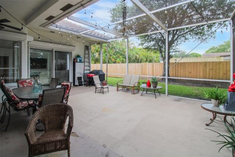 Casa en venta en Davie, Florida, 4 dormitorios, 217.95 m2 № 1367199 - foto 21