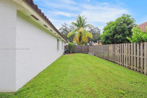 Villa ou maison à vendre à Davie, Floride: 4 chambres, 217.95 m2 № 1367199 - photo 18