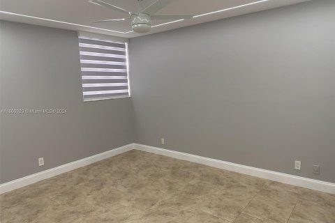 Copropriété à louer à Coral Springs, Floride: 2 chambres, 99.22 m2 № 1367201 - photo 14