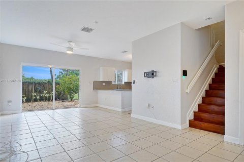 Adosado en alquiler en Cutler Bay, Florida, 3 dormitorios, 120.31 m2 № 1367202 - foto 15