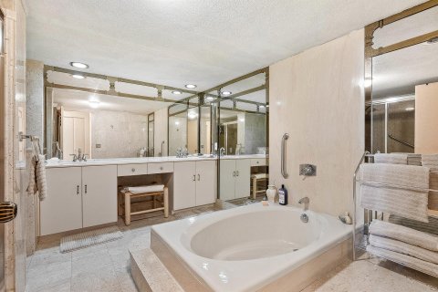 Copropriété à vendre à Hollywood, Floride: 2 chambres, 164.25 m2 № 998618 - photo 24