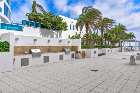 Condominio en venta en Hollywood, Florida, 2 dormitorios, 164.25 m2 № 998618 - foto 13