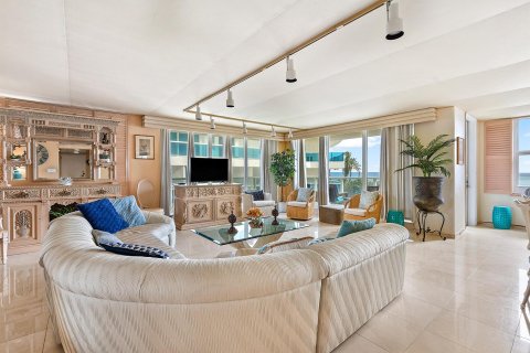 Copropriété à vendre à Hollywood, Floride: 2 chambres, 164.25 m2 № 998618 - photo 30