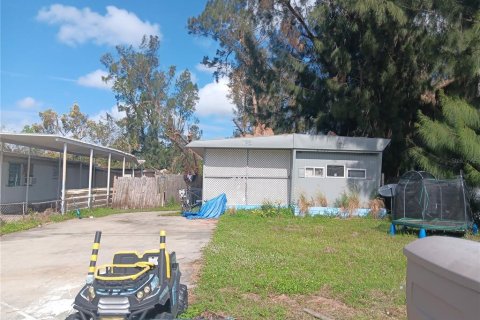 Terreno en venta en Pinellas Park, Florida № 1433642 - foto 2