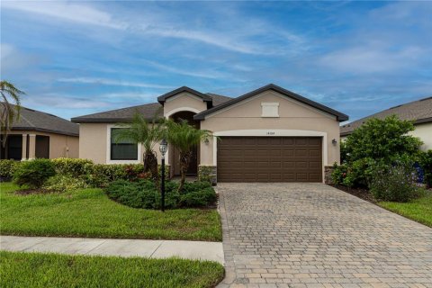 Villa ou maison à louer à Fort Myers, Floride: 3 chambres, 155.8 m2 № 1366570 - photo 1