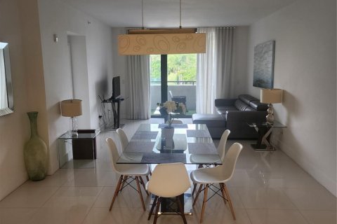 Condominio en venta en Bay Harbor Islands, Florida, 2 dormitorios, 109.16 m2 № 973109 - foto 14