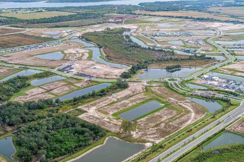 Star Farms at Lakewood Ranch - Townhomes sobre plano en Lakewood Ranch, Florida № 598299 - foto 3