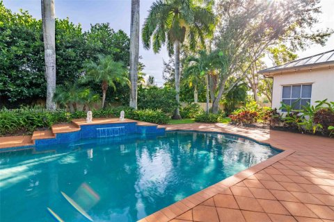 Casa en venta en Miami, Florida, 4 dormitorios, 228.17 m2 № 1393524 - foto 29