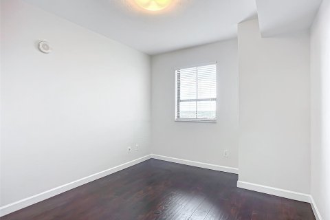 Copropriété à vendre à Miami, Floride: 2 chambres, 125.14 m2 № 828020 - photo 25