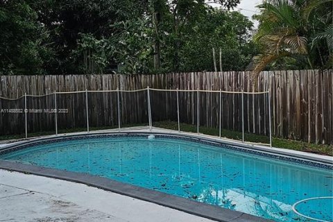 Casa en venta en Plantation, Florida, 4 dormitorios, 148.09 m2 № 847925 - foto 23