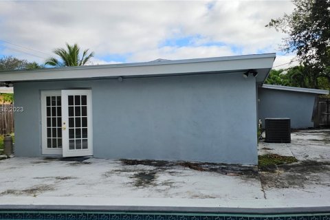 Casa en venta en Plantation, Florida, 4 dormitorios, 148.09 m2 № 847925 - foto 17