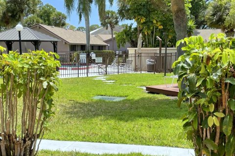 Villa ou maison à louer à Sarasota, Floride: 1 chambre, 39.76 m2 № 213934 - photo 16