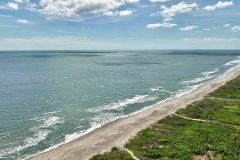 Condo in Hutchinson Island South, Florida, 2 bedrooms  № 1097605 - photo 2