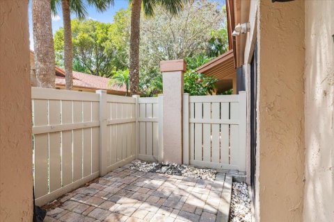Villa ou maison à vendre à Coconut Creek, Floride: 2 chambres, 102.75 m2 № 1097604 - photo 8