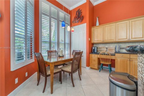 Villa ou maison à vendre à Coral Springs, Floride: 4 chambres, 256.41 m2 № 1367239 - photo 12