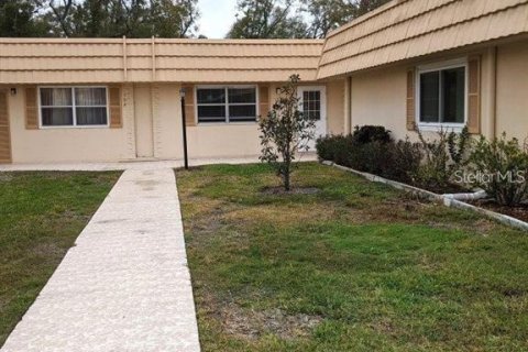 Condo in Sun City Center, Florida, 1 bedroom  № 1369669 - photo 2