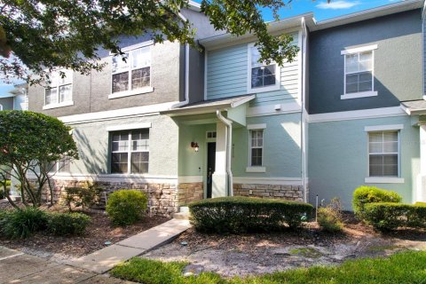 Townhouse in Saint Cloud, Florida 3 bedrooms, 170.2 sq.m. № 1369600 - photo 2