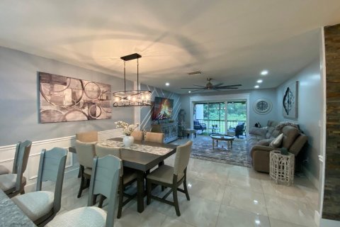 Copropriété à vendre à Boca Raton, Floride: 2 chambres, 112.97 m2 № 1154181 - photo 13