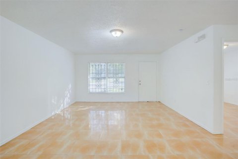 Casa en venta en Apopka, Florida, 3 dormitorios, 107.77 m2 № 955956 - foto 13