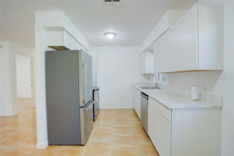 Casa en venta en Apopka, Florida, 3 dormitorios, 107.77 m2 № 955956 - foto 14