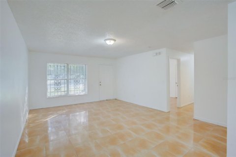 Casa en venta en Apopka, Florida, 3 dormitorios, 107.77 m2 № 955956 - foto 12