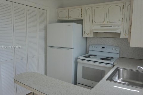 Condominio en venta en Hollywood, Florida, 1 dormitorio, 52.21 m2 № 1160057 - foto 16