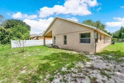 House in Deltona, Florida 4 bedrooms, 195.75 sq.m. № 1289872 - photo 27