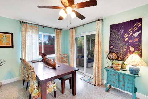 Villa ou maison à vendre à Hollywood, Floride: 2 chambres, 95.13 m2 № 1183401 - photo 15
