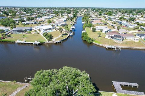 Villa ou maison à vendre à Port Charlotte, Floride: 3 chambres, 149.39 m2 № 1110260 - photo 6