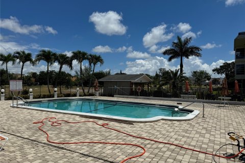 Copropriété à vendre à Lauderhill, Floride: 1 chambre, 63.17 m2 № 1189959 - photo 27