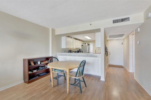 Condo in Boca Raton, Florida, 1 bedroom  № 1100779 - photo 21