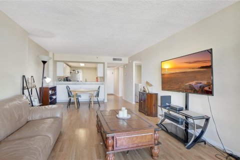 Condo in Boca Raton, Florida, 1 bedroom  № 1100779 - photo 19