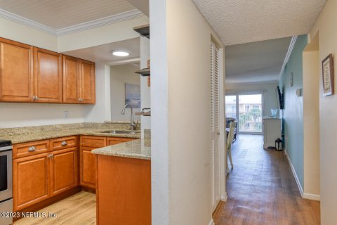 Condo in Saint Augustine, Florida, 2 bedrooms  № 882105 - photo 7