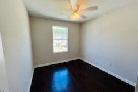 House in Jacksonville, Florida 3 bedrooms, 142.23 sq.m. № 882106 - photo 17