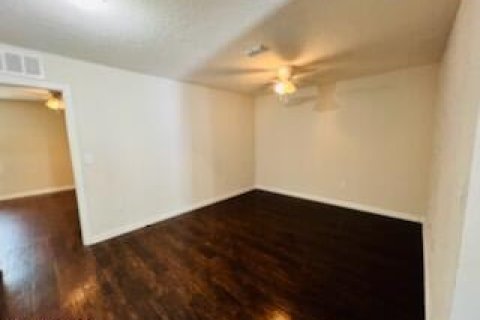 House in Jacksonville, Florida 3 bedrooms, 142.23 sq.m. № 882106 - photo 16