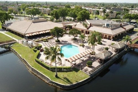 Copropriété à vendre à Sunrise, Floride: 1 chambre, 54.81 m2 № 1185081 - photo 23