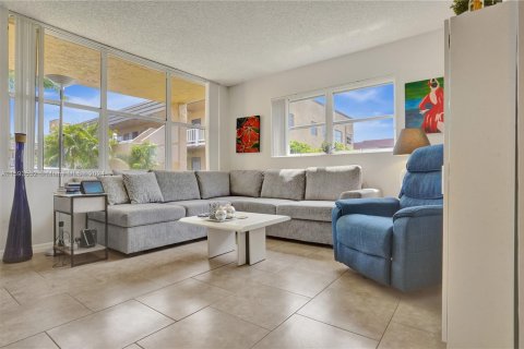 Copropriété à vendre à Sunrise, Floride: 1 chambre, 54.81 m2 № 1185081 - photo 4