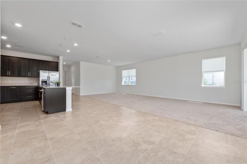 Casa en venta en Orlando, Florida, 4 dormitorios, 216.09 m2 № 1382196 - foto 7