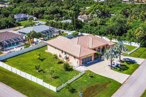 Casa en venta en Port Charlotte, Florida, 3 dormitorios, 246.75 m2 № 1382199 - foto 6