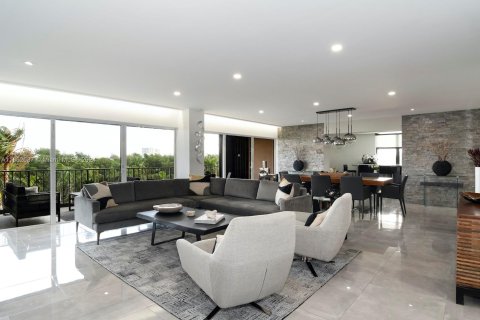 Condominio en venta en Miami, Florida, 3 dormitorios, 215.53 m2 № 1369030 - foto 1