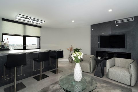 Condominio en venta en Miami, Florida, 3 dormitorios, 215.53 m2 № 1369030 - foto 10