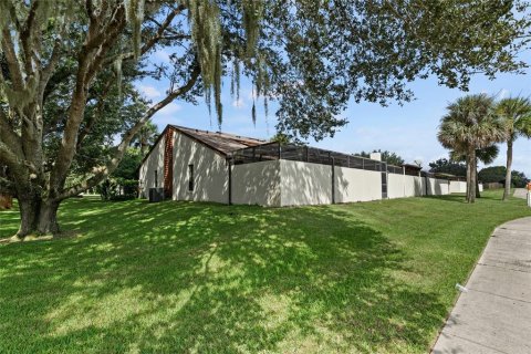 Touwnhouse à vendre à Eustis, Floride: 2 chambres, 108.7 m2 № 1372934 - photo 28