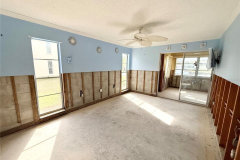 Condo in New Port Richey, Florida, 2 bedrooms  № 1437361 - photo 26