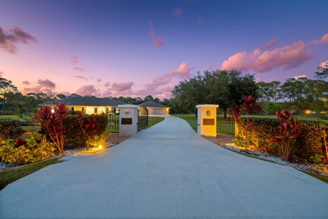 Villa ou maison à vendre à Palm Beach Gardens, Floride: 5 chambres, 372.35 m2 № 1159553 - photo 21