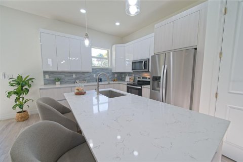 Casa en venta en North Port, Florida, 3 dormitorios, 139.26 m2 № 855166 - foto 7
