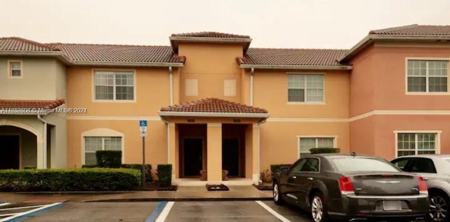 Townhouse in Kissimmee, Florida 4 bedrooms, 176.7 sq.m. № 1364202