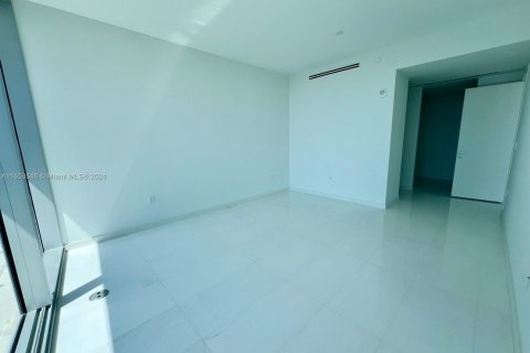 Copropriété à louer à Miami, Floride: 3 chambres, 285.95 m2 № 1364279 - photo 12